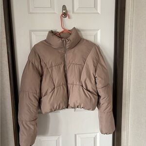 SALE!!! Pull&Bear Cropped Puffer Jacket in Taupe